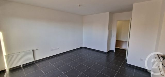 Appartement F2 à louer - 2 pièces - 46.92 m2 - VIRY CHATILLON - 91 - ILE-DE-FRANCE - Century 21 Viry Plein Coeur