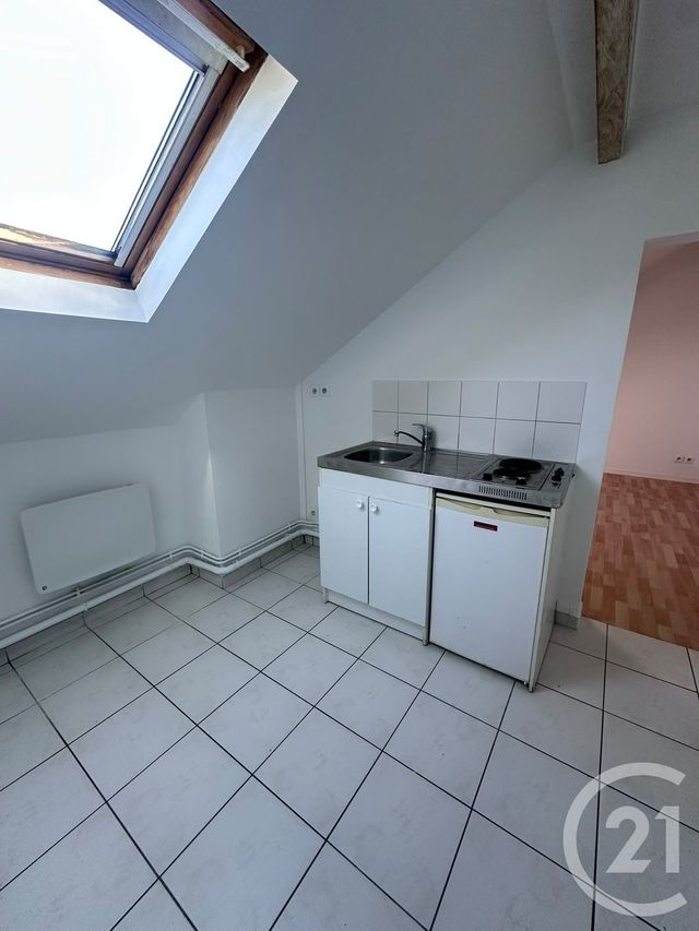Appartement F1 à louer - 1 pièce - 15.68 m2 - VITRY SUR SEINE - 94 - ILE-DE-FRANCE - Century 21 Viry Plein Coeur