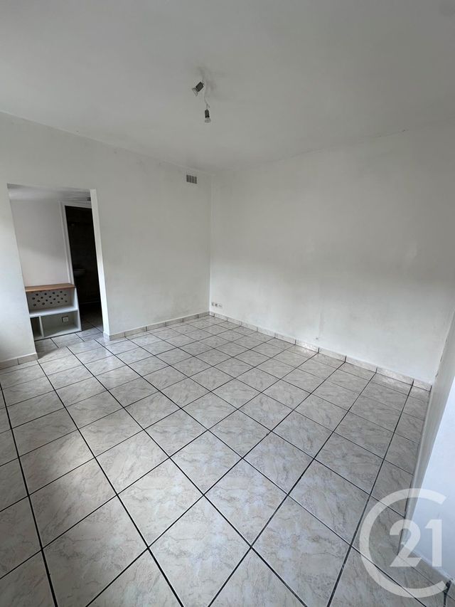 Appartement F1 à louer VILLEJUIF