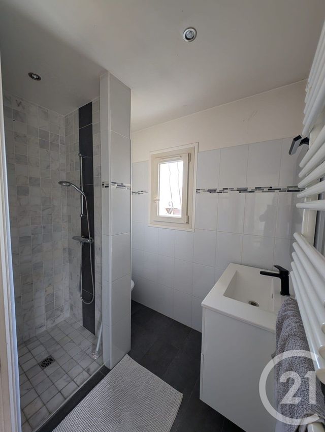 maison à louer - 6 pièces - 146.99 m2 - CORBEIL ESSONNES - 91 - ILE-DE-FRANCE - Century 21 Viry Plein Coeur