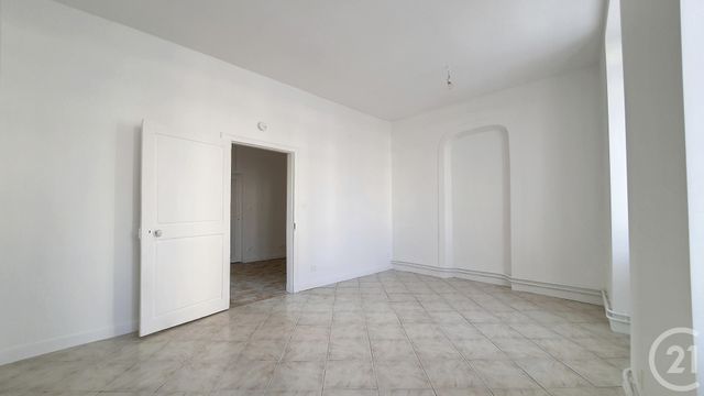 Appartement F2 à louer - 2 pièces - 32.0 m2 - VIRY CHATILLON - 91 - ILE-DE-FRANCE - Century 21 Viry Plein Coeur