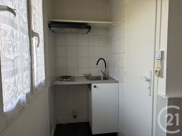 Appartement Studio à vendre - 1 pièce - 15.85 m2 - VIRY CHATILLON - 91 - ILE-DE-FRANCE - Century 21 Viry Plein Coeur
