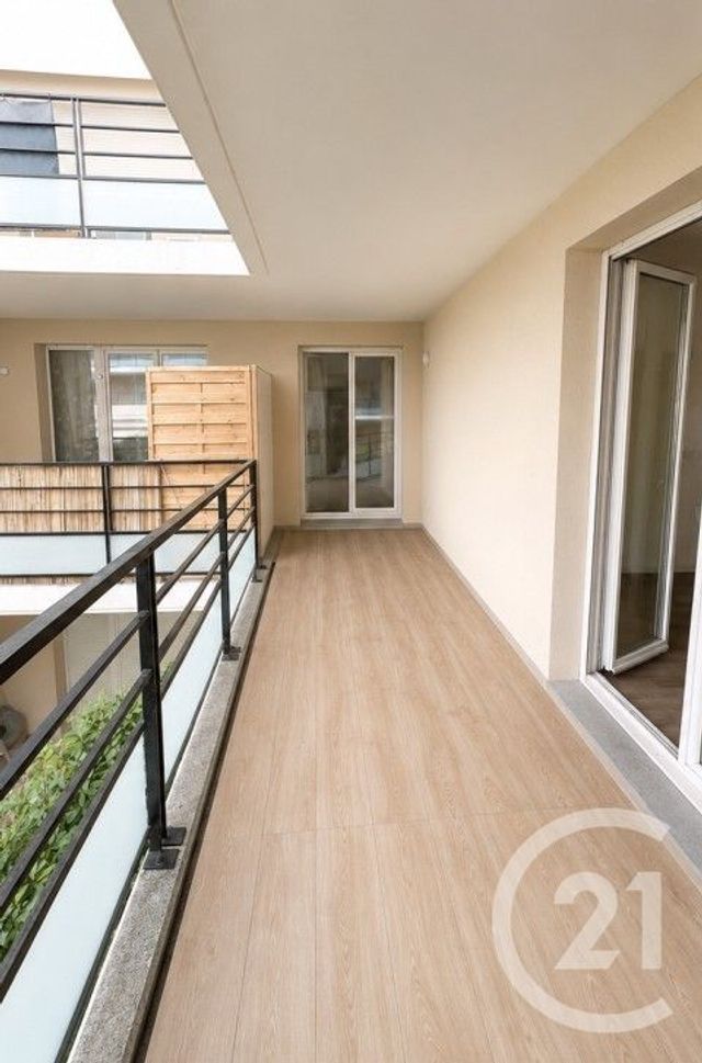 Appartement à louer - 2 pièces - 43.9 m2 - ATHIS MONS - 91 - ILE-DE-FRANCE - Century 21 Viry Plein Coeur