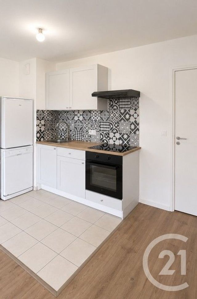 Appartement à louer - 2 pièces - 43.9 m2 - ATHIS MONS - 91 - ILE-DE-FRANCE - Century 21 Viry Plein Coeur