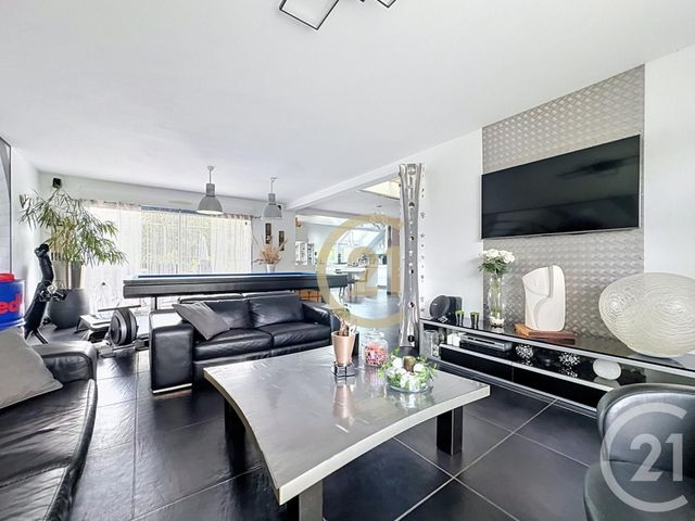 maison à vendre - 6 pièces - 173.61 m2 - VIRY CHATILLON - 91 - ILE-DE-FRANCE - Century 21 Viry Plein Coeur