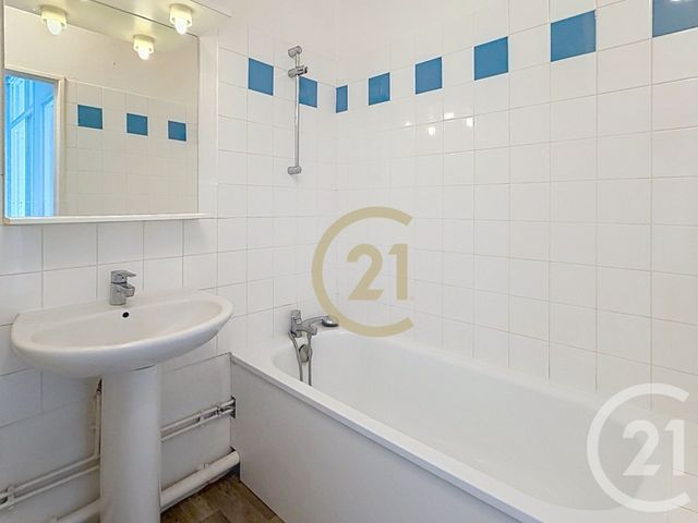 Appartement F3 à vendre - 3 pièces - 55.67 m2 - VIRY CHATILLON - 91 - ILE-DE-FRANCE - Century 21 Viry Plein Coeur