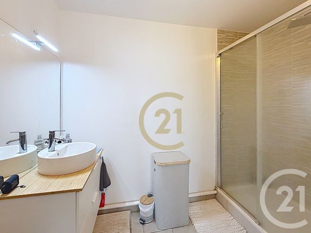 Appartement F2 à vendre - 2 pièces - 40.25 m2 - VIRY CHATILLON - 91 - ILE-DE-FRANCE - Century 21 Viry Plein Coeur