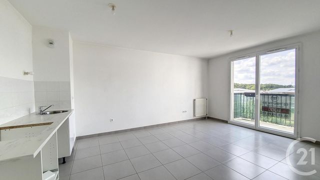 Appartement F2 à louer - 3 pièces - 53.57 m2 - FLEURY MEROGIS - 91 - ILE-DE-FRANCE - Century 21 Viry Plein Coeur