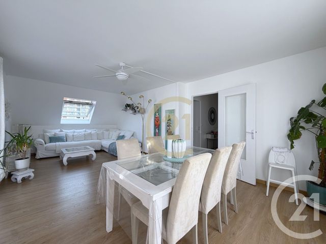 Appartement F3 à vendre - 3 pièces - 65.39 m2 - VIRY CHATILLON - 91 - ILE-DE-FRANCE - Century 21 Viry Plein Coeur