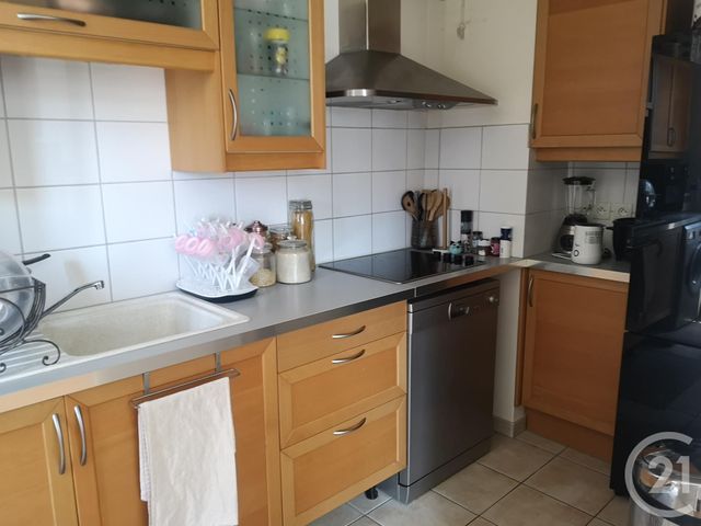 Appartement F2 à louer - 2 pièces - 50.0 m2 - JUVISY SUR ORGE - 91 - ILE-DE-FRANCE - Century 21 Viry Plein Coeur