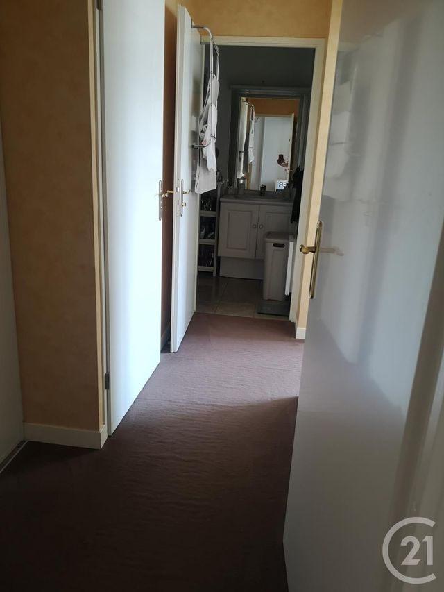 Appartement F2 à louer - 2 pièces - 50.0 m2 - JUVISY SUR ORGE - 91 - ILE-DE-FRANCE - Century 21 Viry Plein Coeur