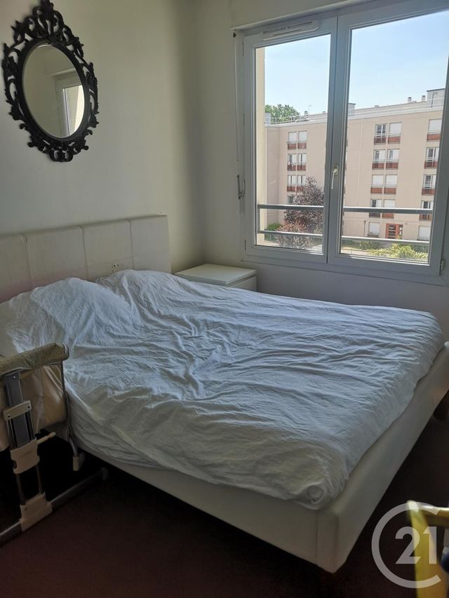 Appartement F2 à louer - 2 pièces - 50.0 m2 - JUVISY SUR ORGE - 91 - ILE-DE-FRANCE - Century 21 Viry Plein Coeur
