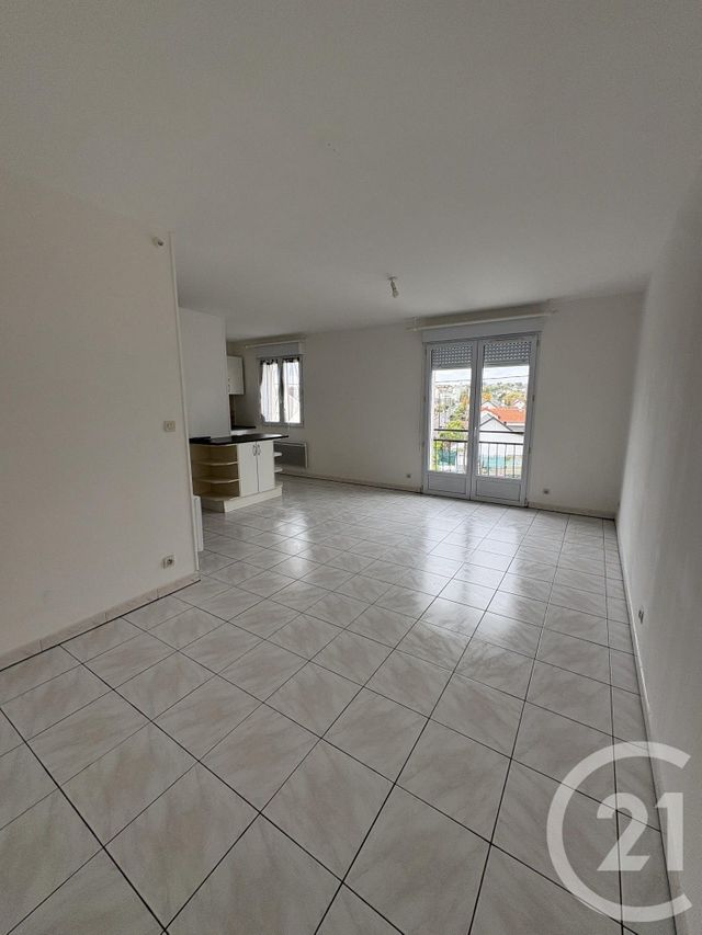 Appartement F1 à louer VIRY CHATILLON