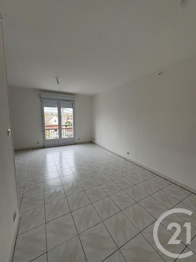 Appartement F1 à louer - 1 pièce - 34.9 m2 - VIRY CHATILLON - 91 - ILE-DE-FRANCE - Century 21 Viry Plein Coeur
